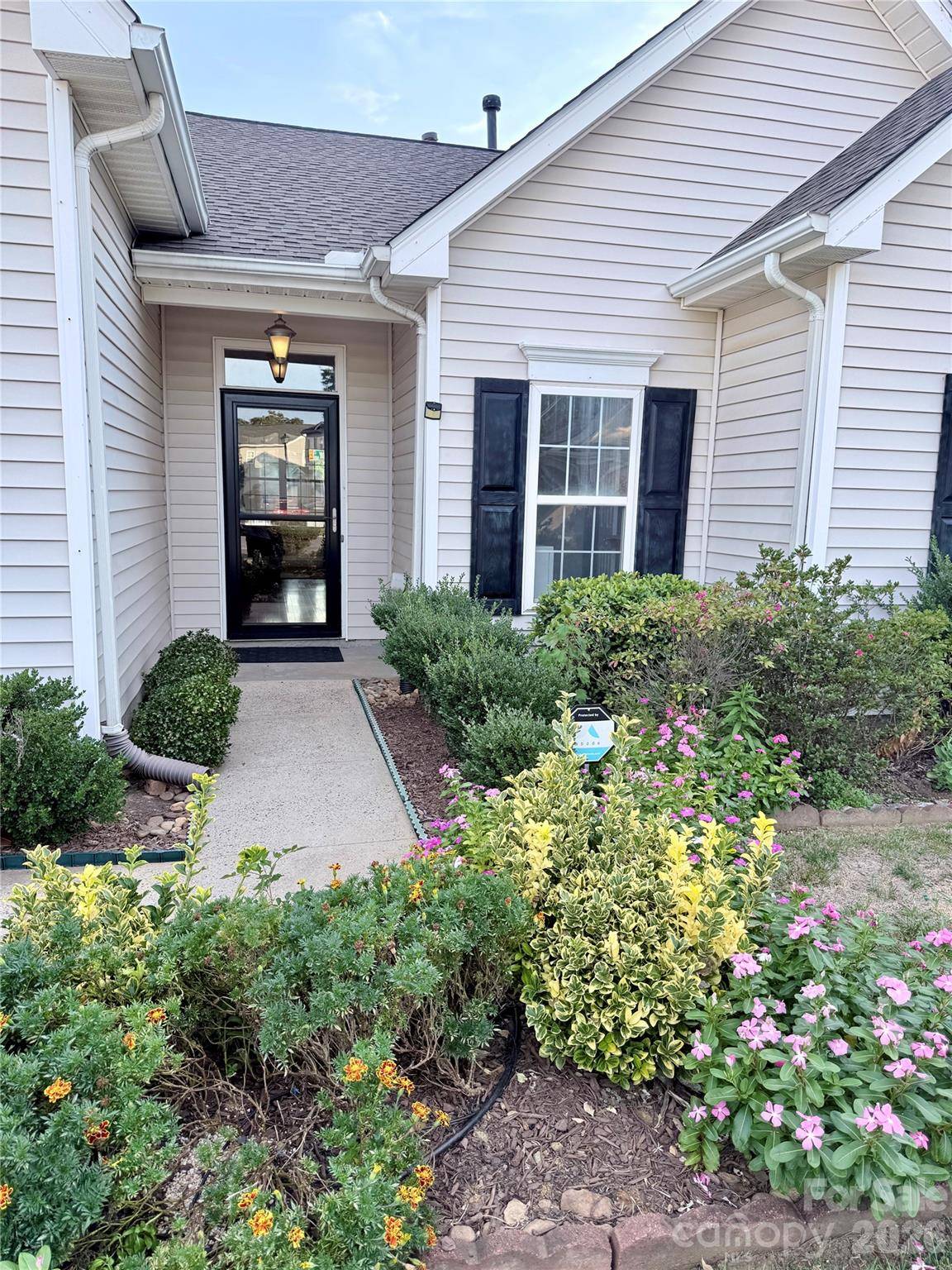 10323 Green Hedge AVE, Charlotte, NC 28269
