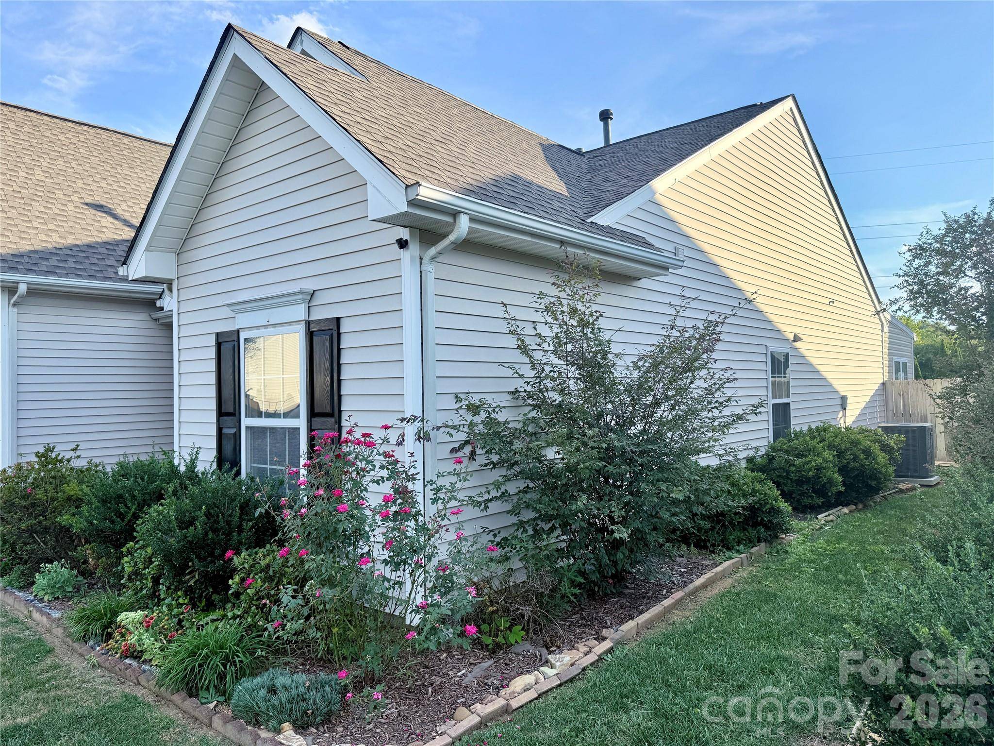 10323 Green Hedge AVE, Charlotte, NC 28269