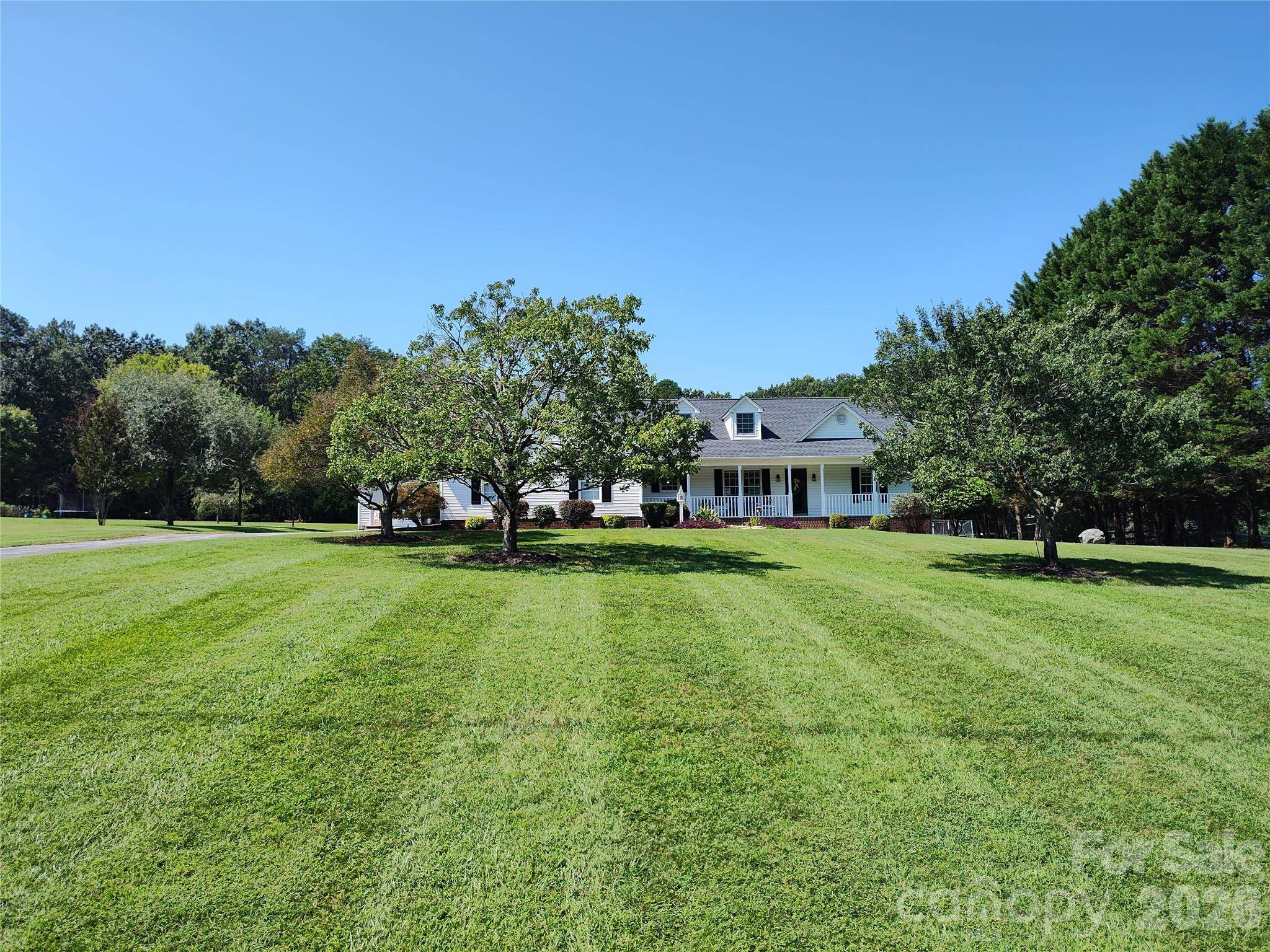 4005 Davis RD, Maiden, NC 28650