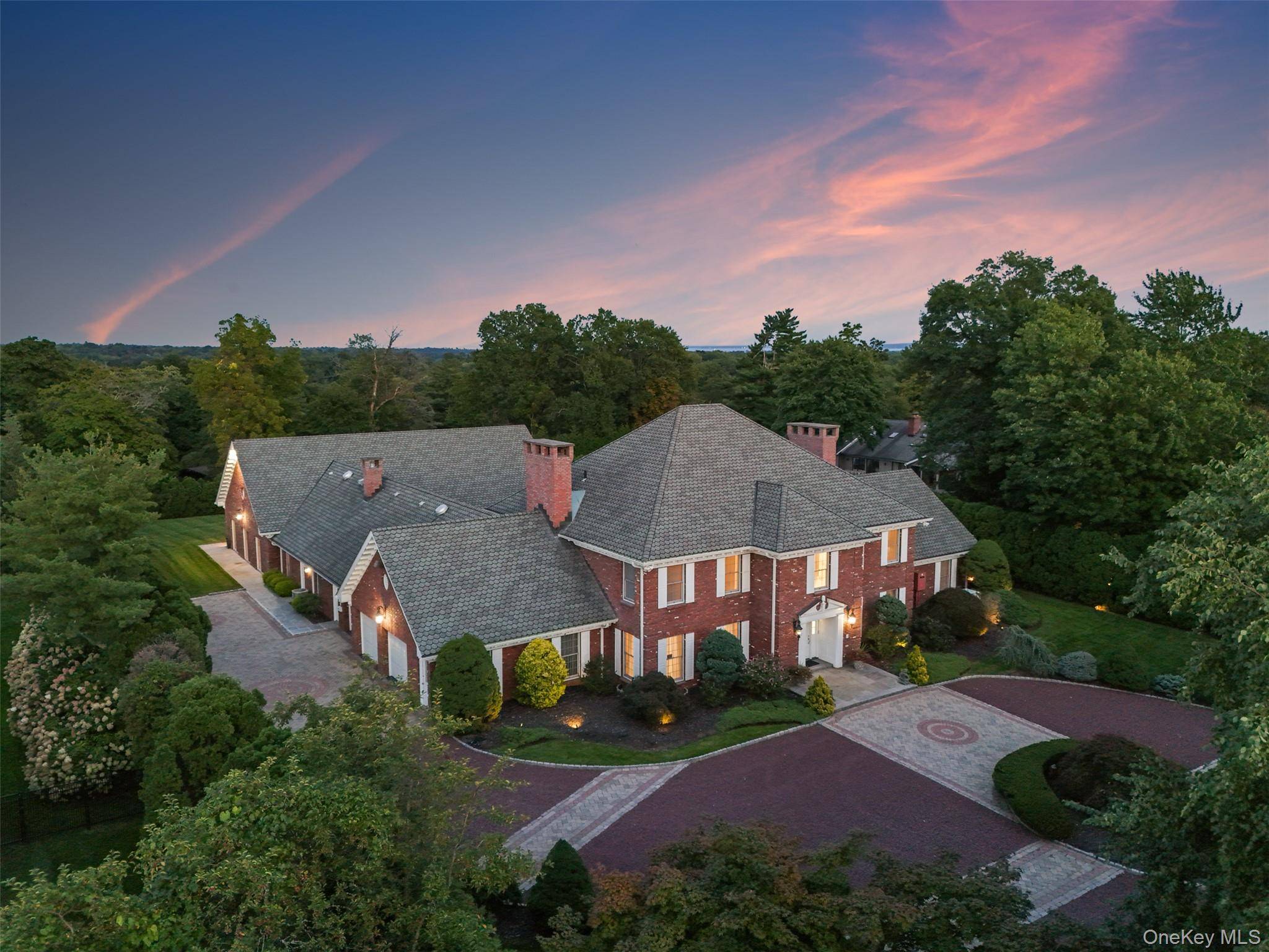 109 Mamaroneck RD, Scarsdale, NY 10583