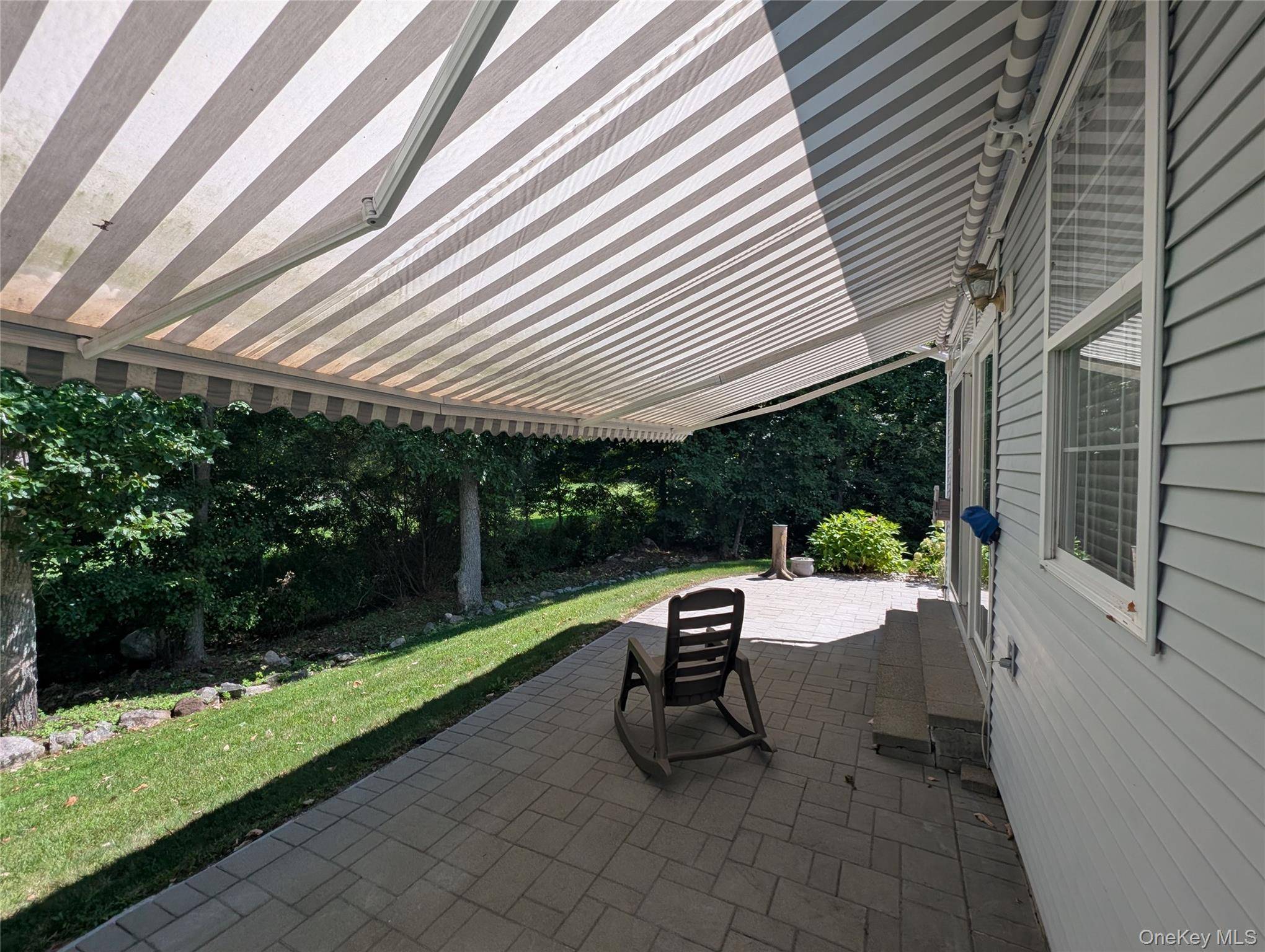 10 Willow CT, Tuxedo Park, NY 10987