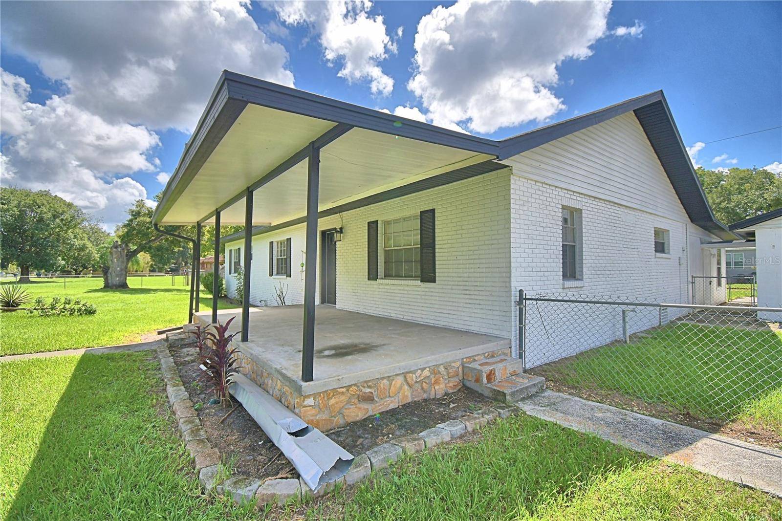 3225 OAKLAND RD N, Lakeland, FL 33801