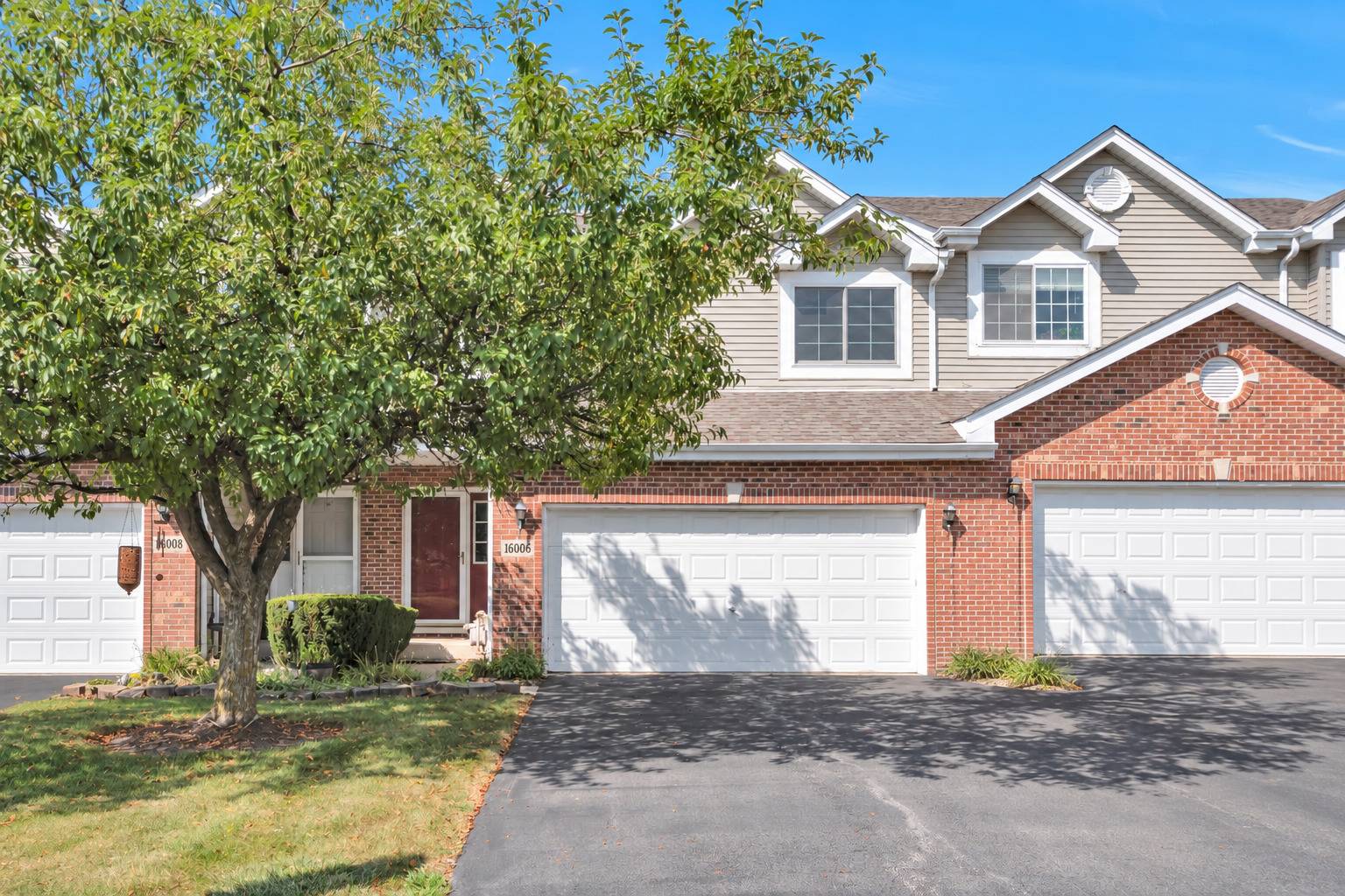 16006 Golfview DR, Lockport, IL 60441
