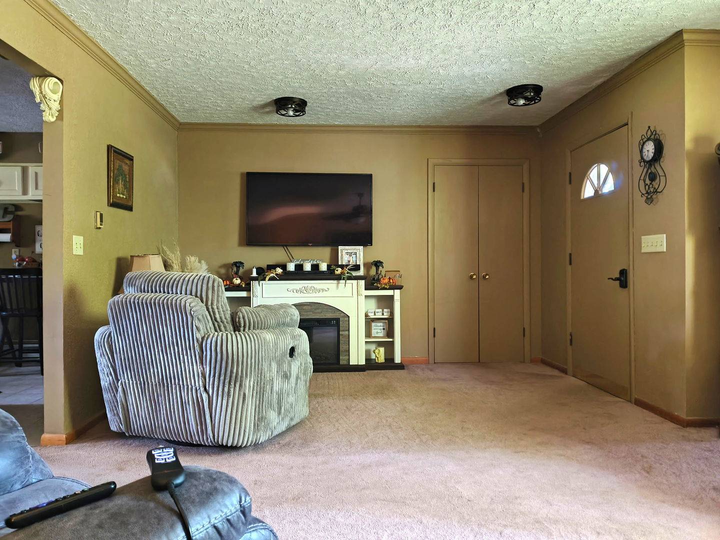 708 E 3rd ST, Karnak, IL 62956