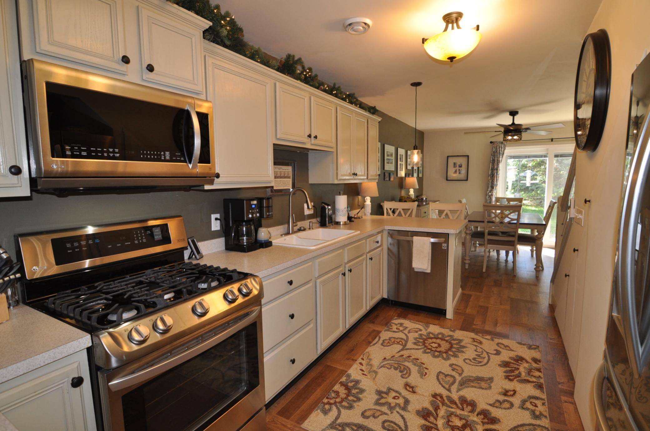 8846 92nd ST S, Cottage Grove, MN 55016