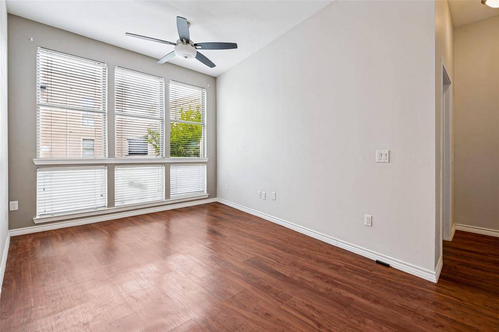 201 W Lancaster Avenue #212, Fort Worth, TX 76102