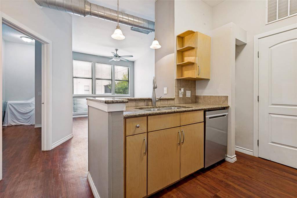 201 W Lancaster Avenue #212, Fort Worth, TX 76102