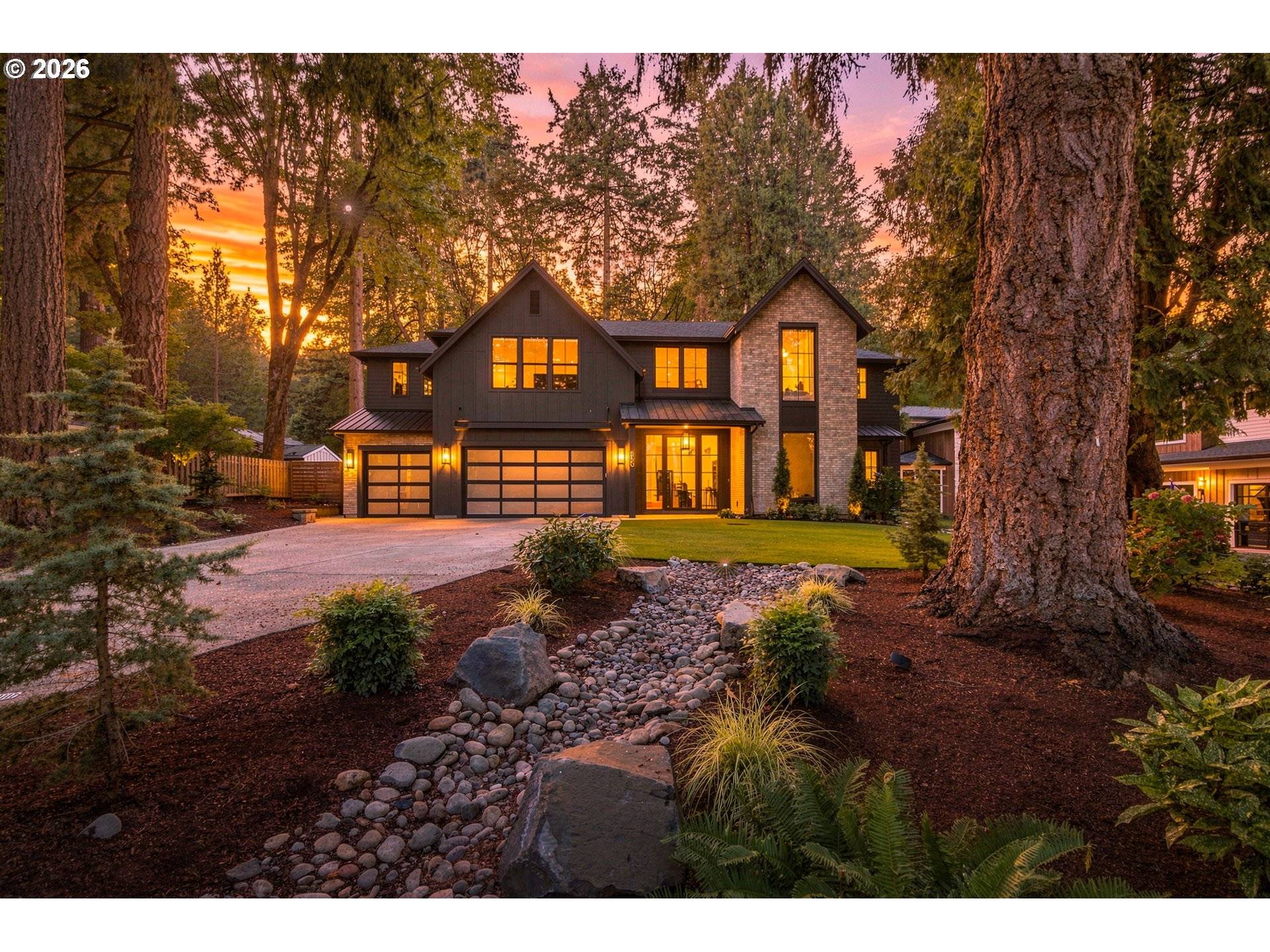 850 YORK RD, Lake Oswego, OR 97034
