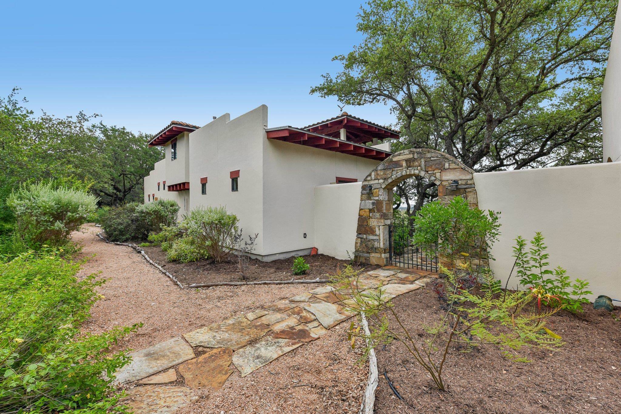 25317 Singleton Bend East RD, Marble Falls, TX 78654