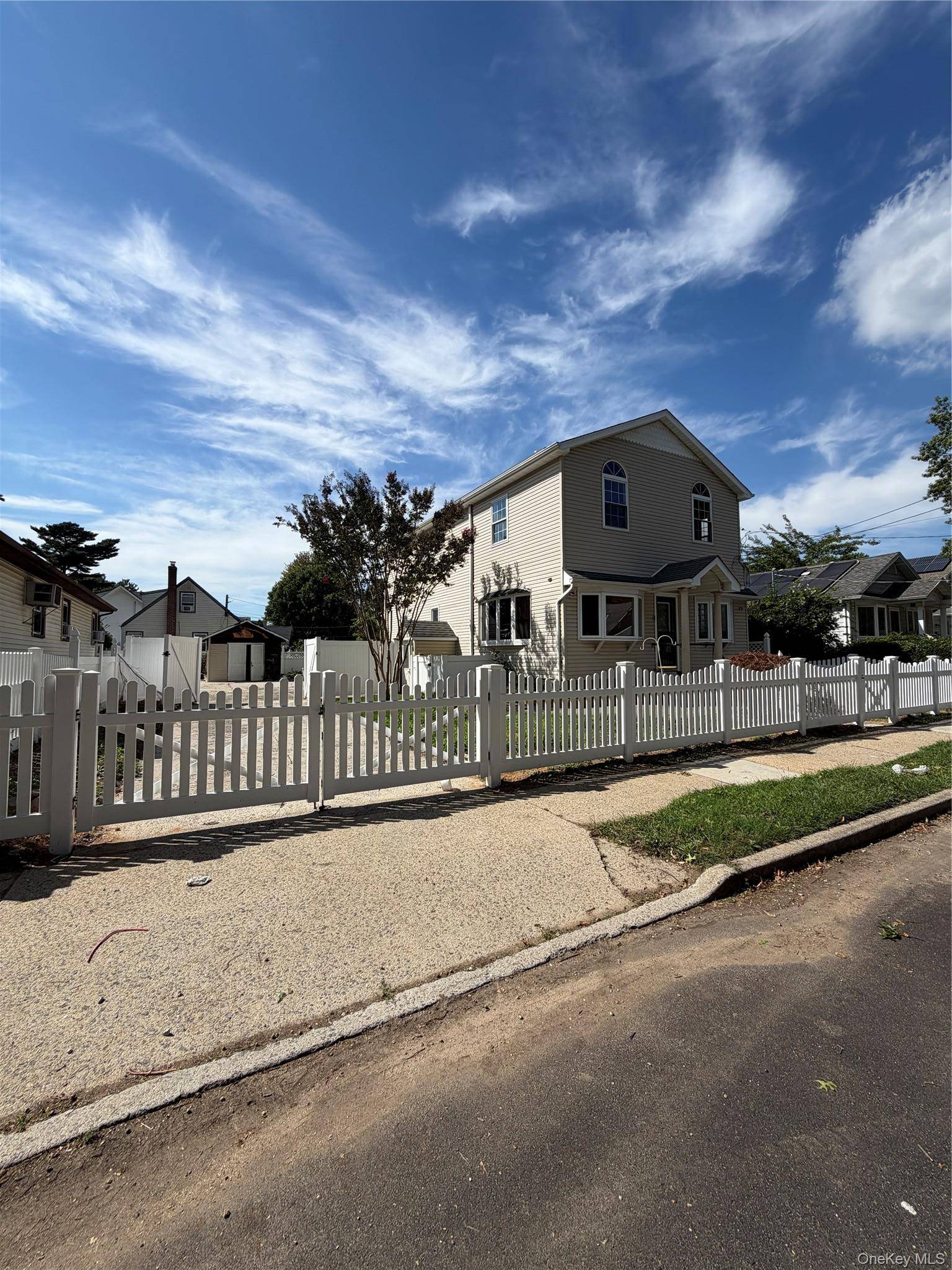 568 Park AVE, West Hempstead, NY 11552
