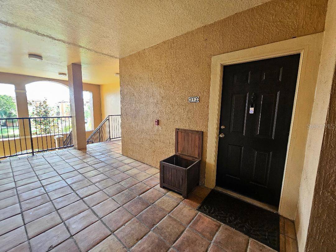 5572 METROWEST BLVD #5-312, Orlando, FL 32811