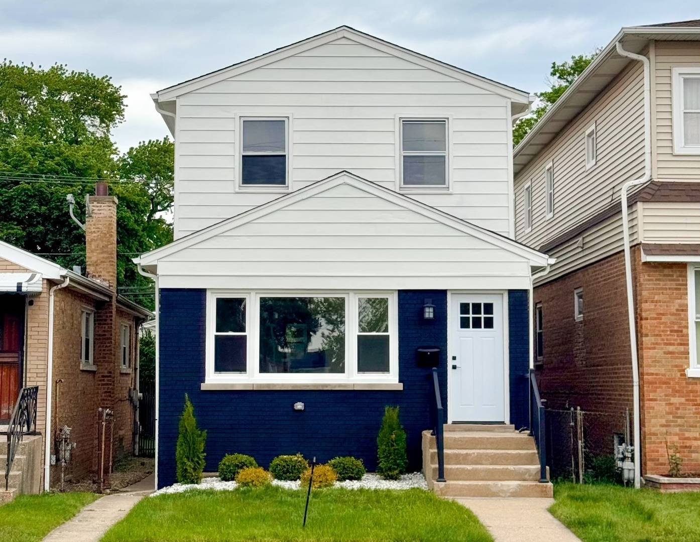6218 W Foster AVE, Chicago, IL 60630