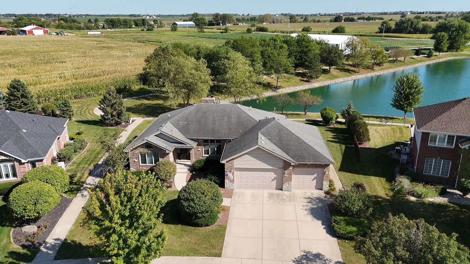 2874 Ryan DR, New Lenox, IL 60451