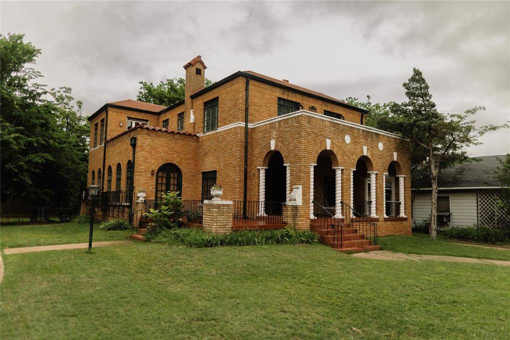 1224 W Minnesota AVE, Chickasha, OK 73018