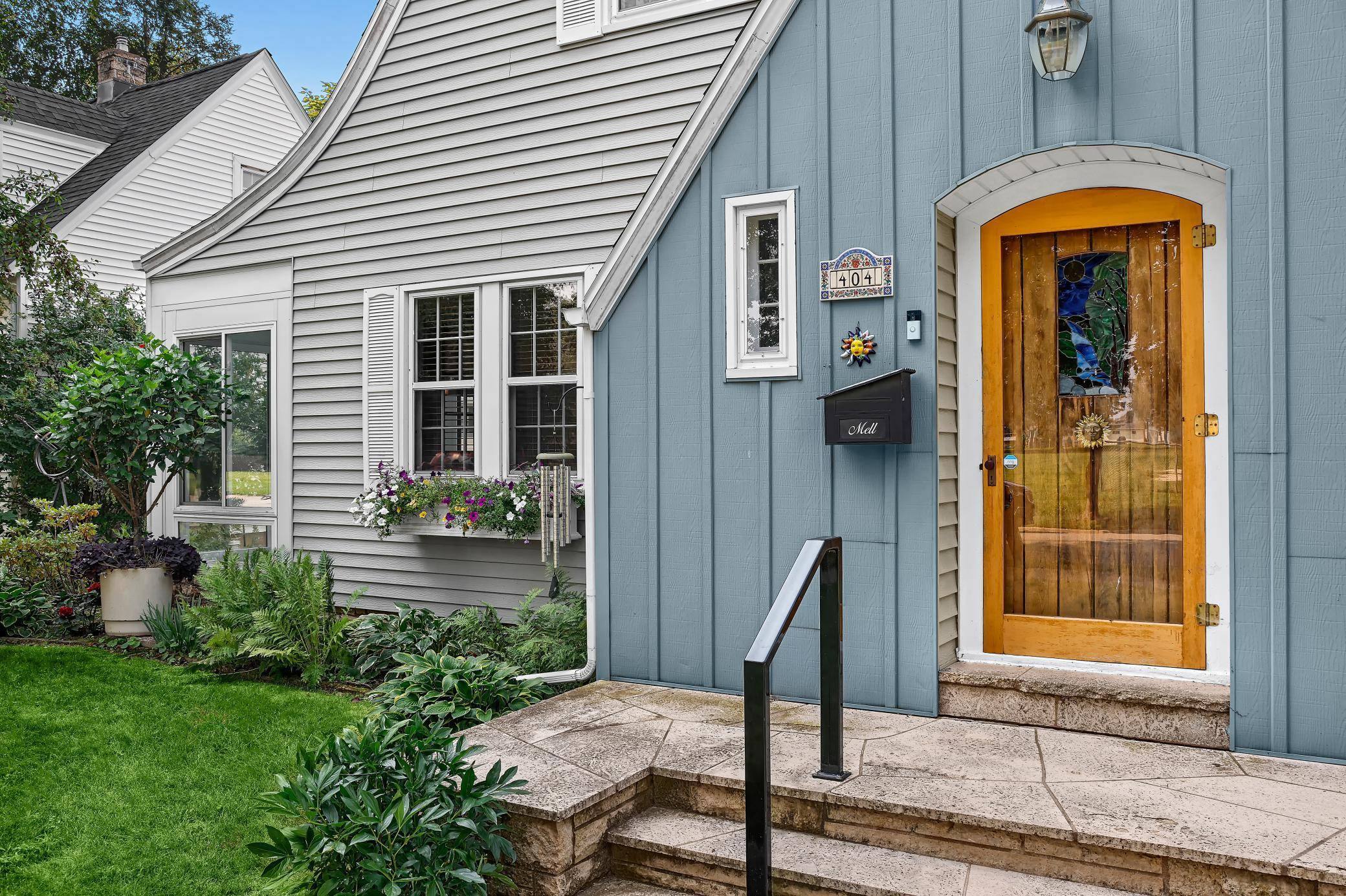 404 Jefferson ST E, Caledonia, MN 55921