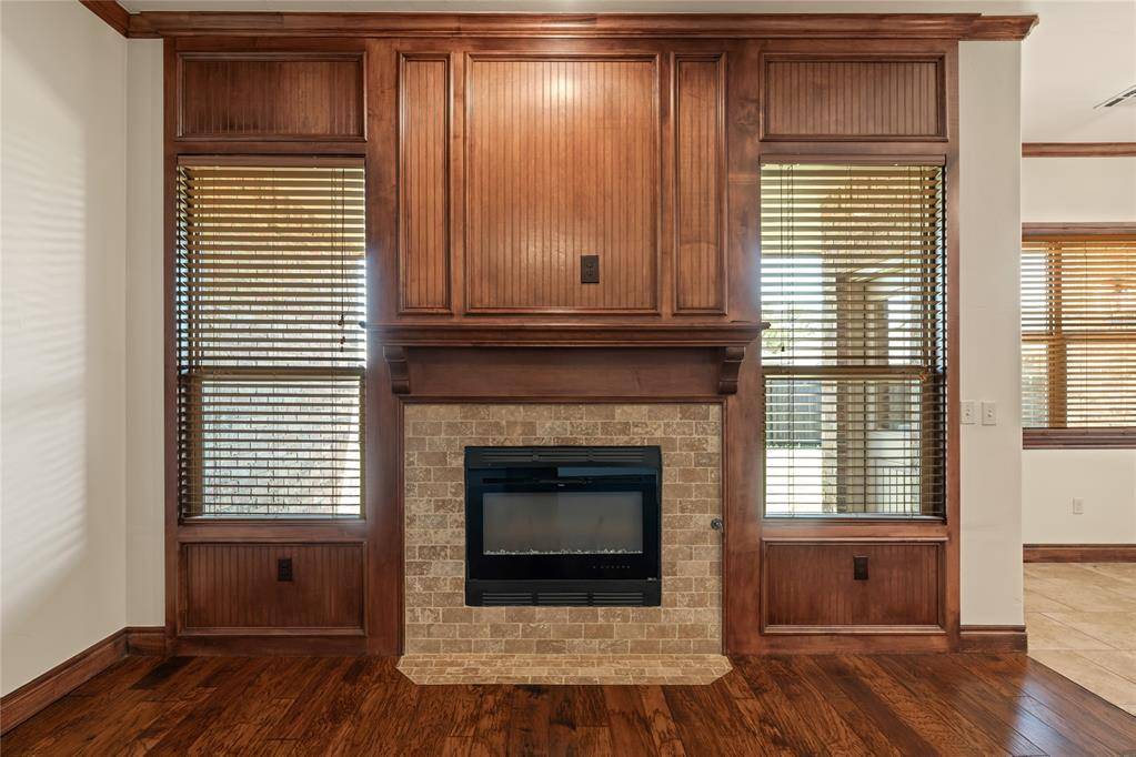 3416 Canton TRL, Yukon, OK 73099