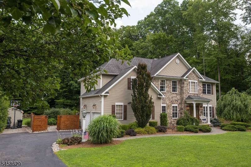 103 Lake Iliff Rd, Andover Twp., NJ 07860