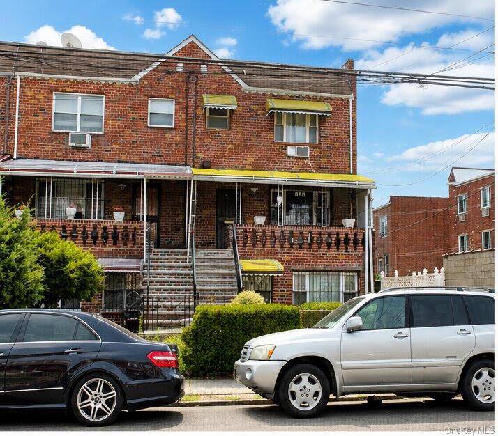 690 E 96th ST, Brooklyn, NY 11236