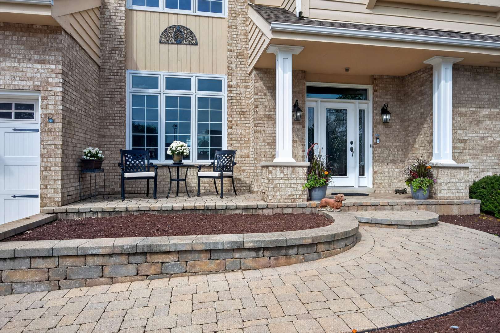 4020 White Eagle DR, Naperville, IL 60564