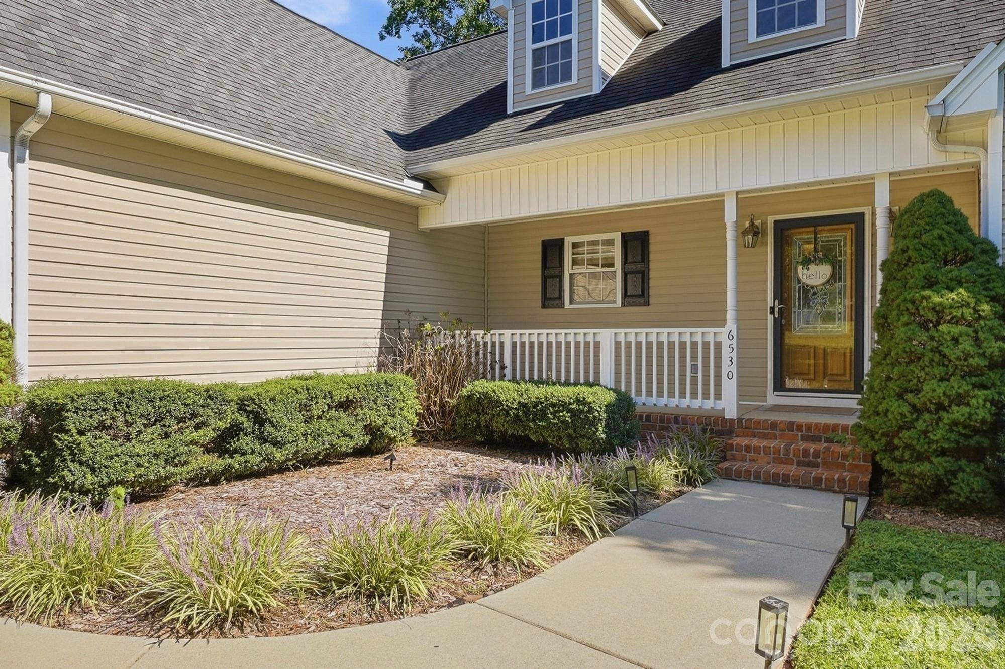 6530 Fly A Way DR, Denver, NC 28037