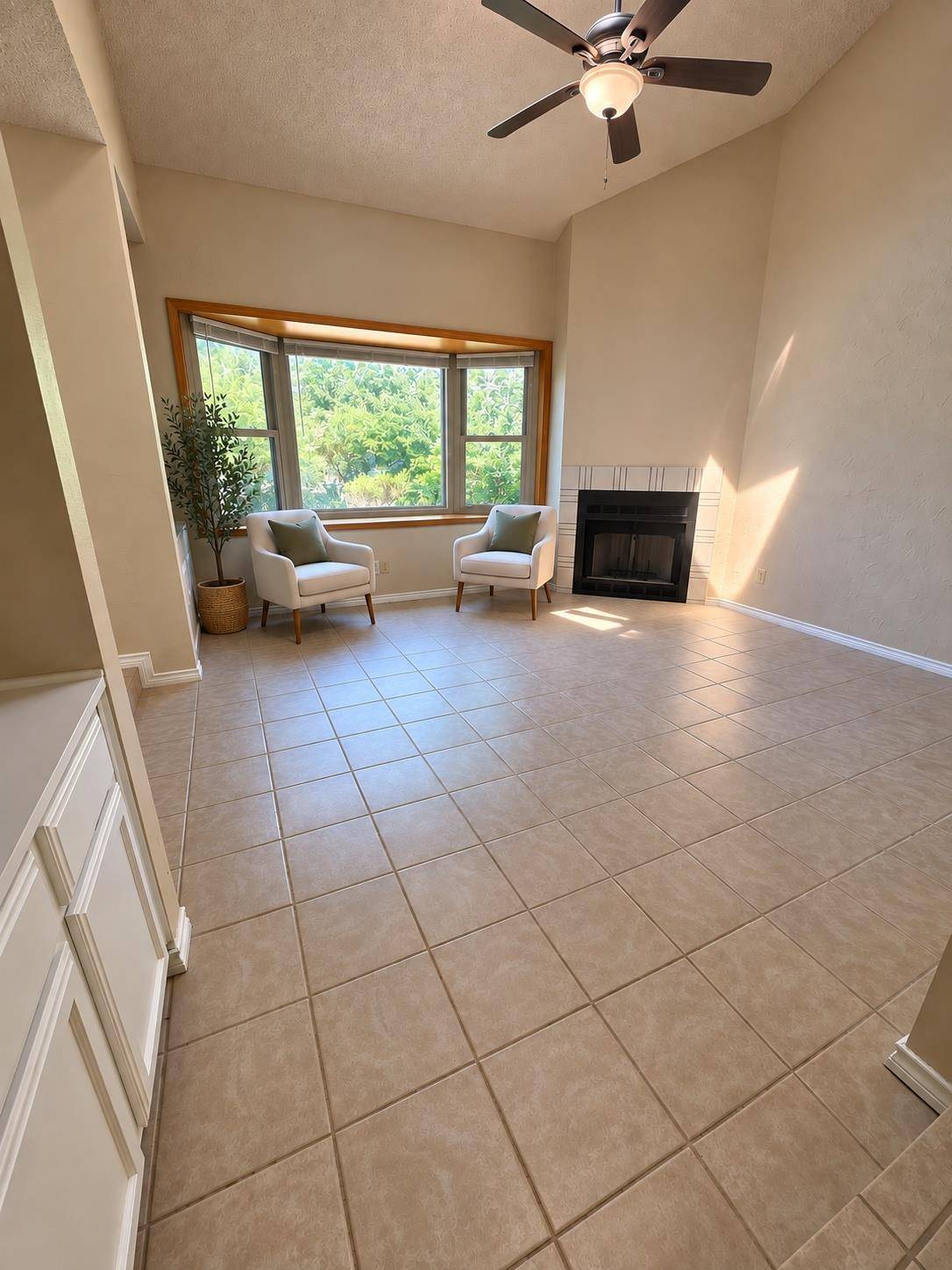 5503 Thunderbird ST #B, Lago Vista, TX 78645