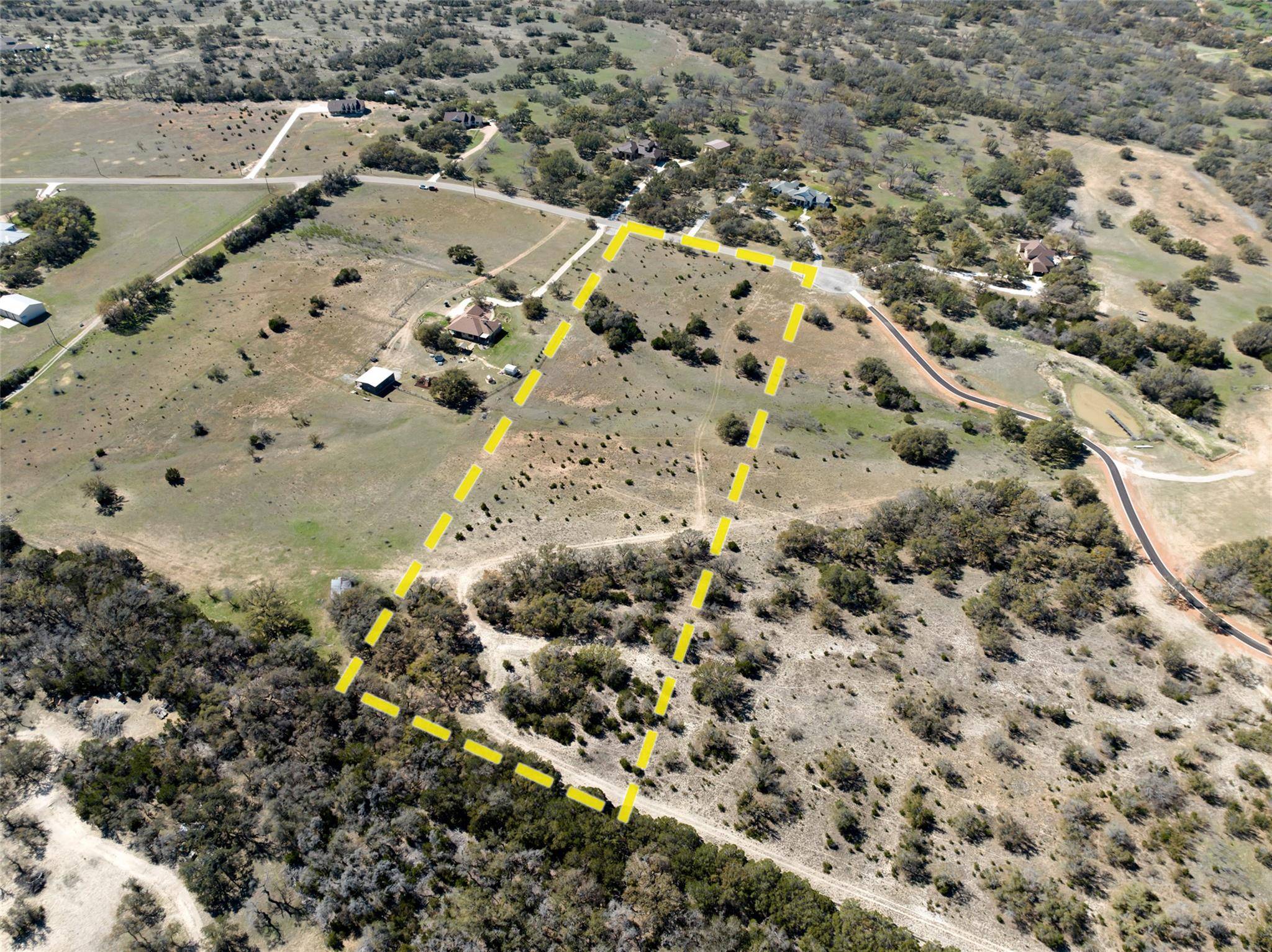 1440 Stone Ridge Mountain DR, Round Mountain, TX 78663