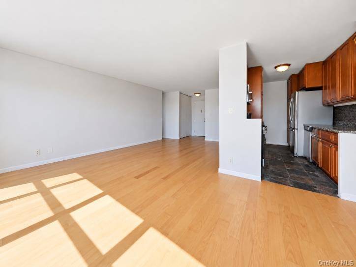 555 Kappock ST #25T, Bronx, NY 10463