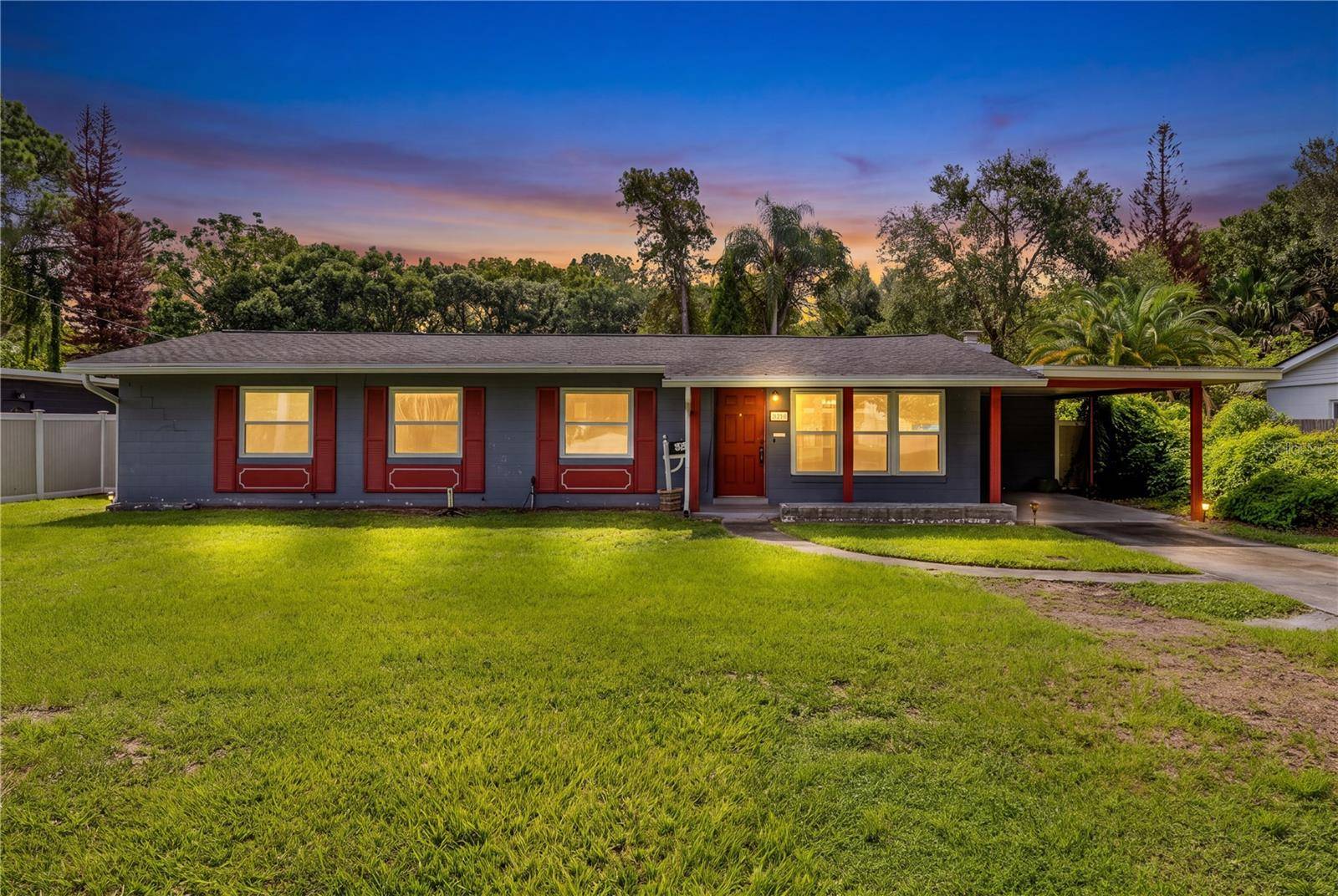5218 LAKE HOWELL RD, Winter Park, FL 32792