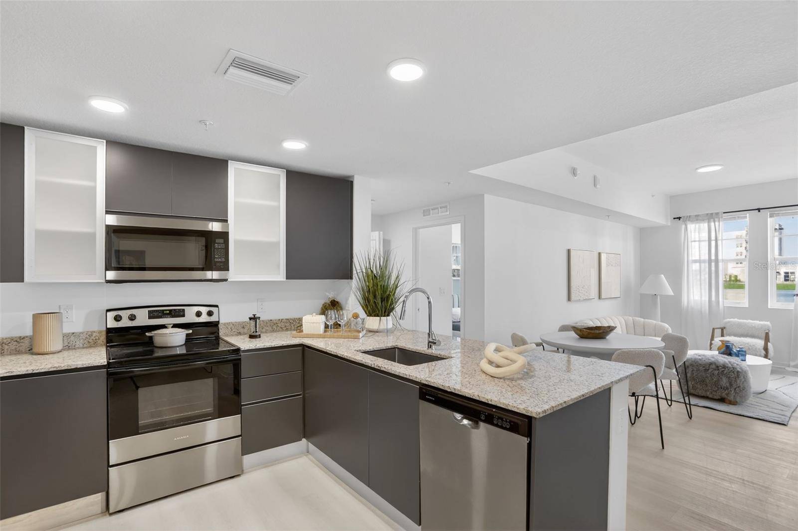 5579 MILLENIA PARK BLVD #305, Orlando, FL 32839