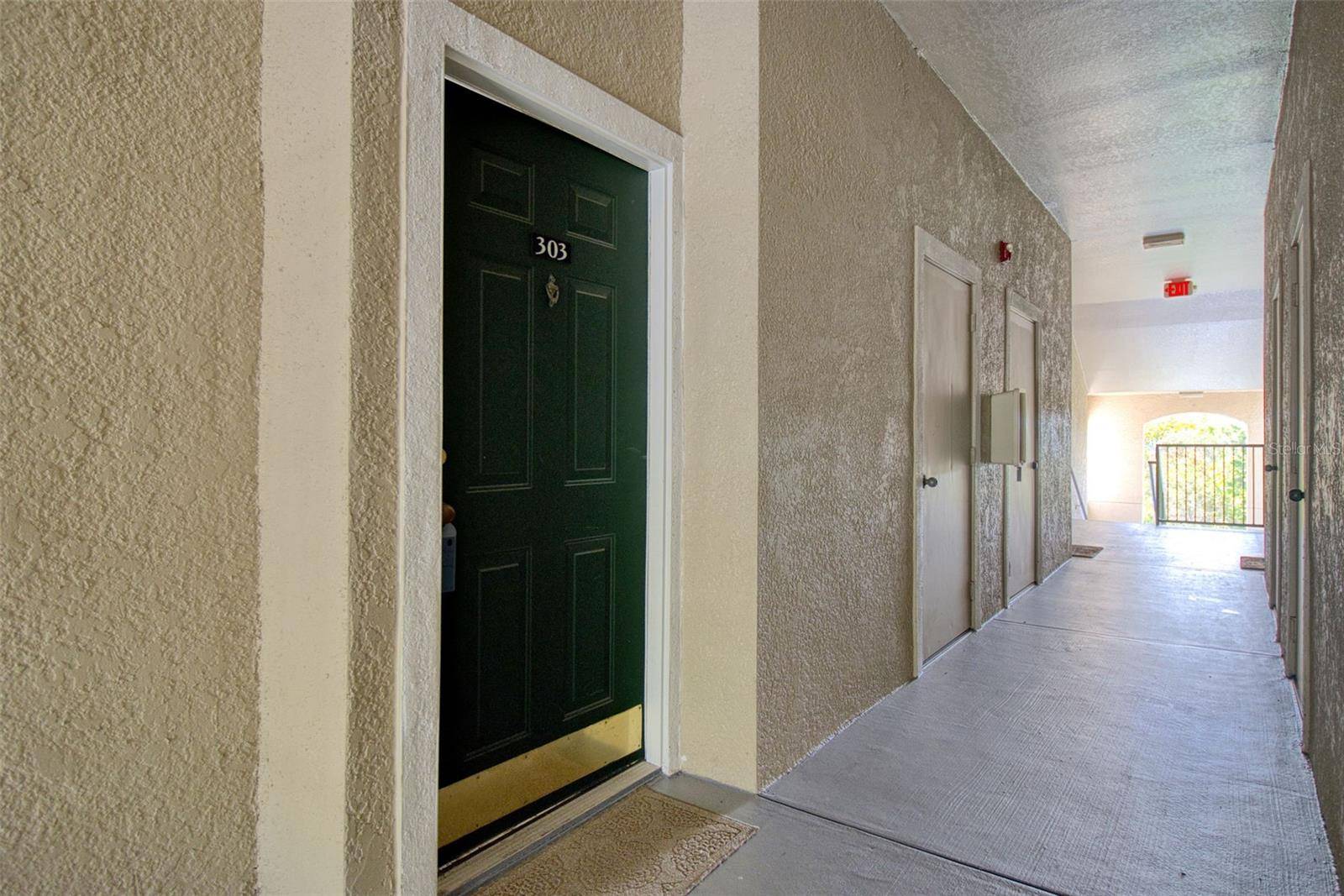 5146 NORTHRIDGE RD #303, Sarasota, FL 34238