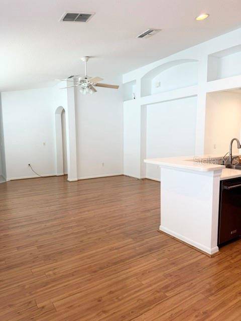 2931 WALNUT GROVE CT, Holiday, FL 34691