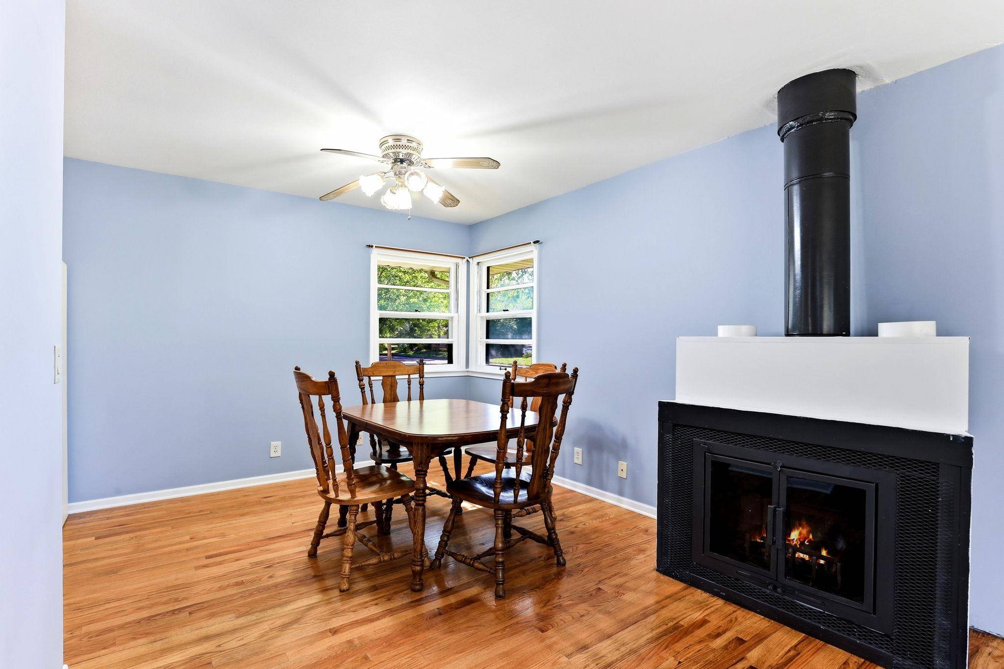 6900 Toledo AVE N, Brooklyn Center, MN 55429