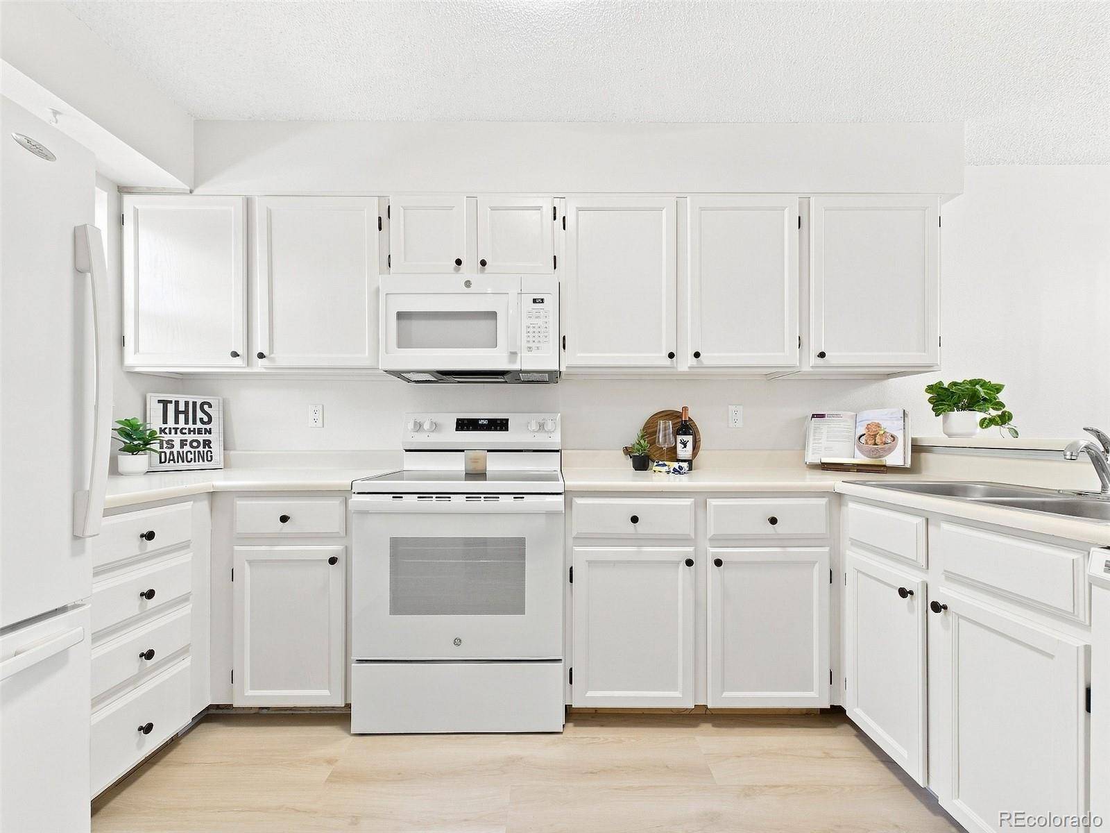 11155 W 17th AVE #105, Denver, CO 80215