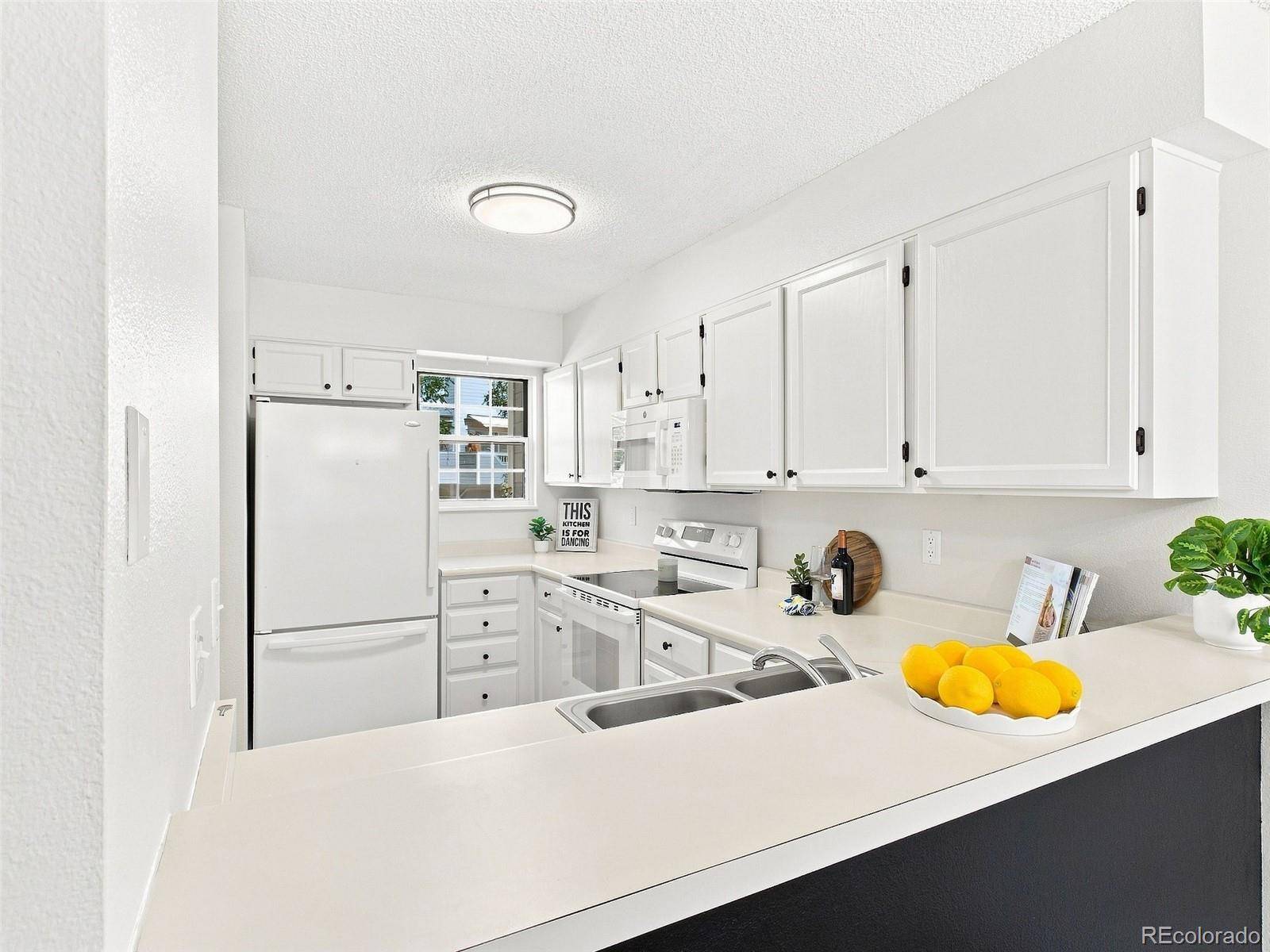11155 W 17th AVE #105, Denver, CO 80215