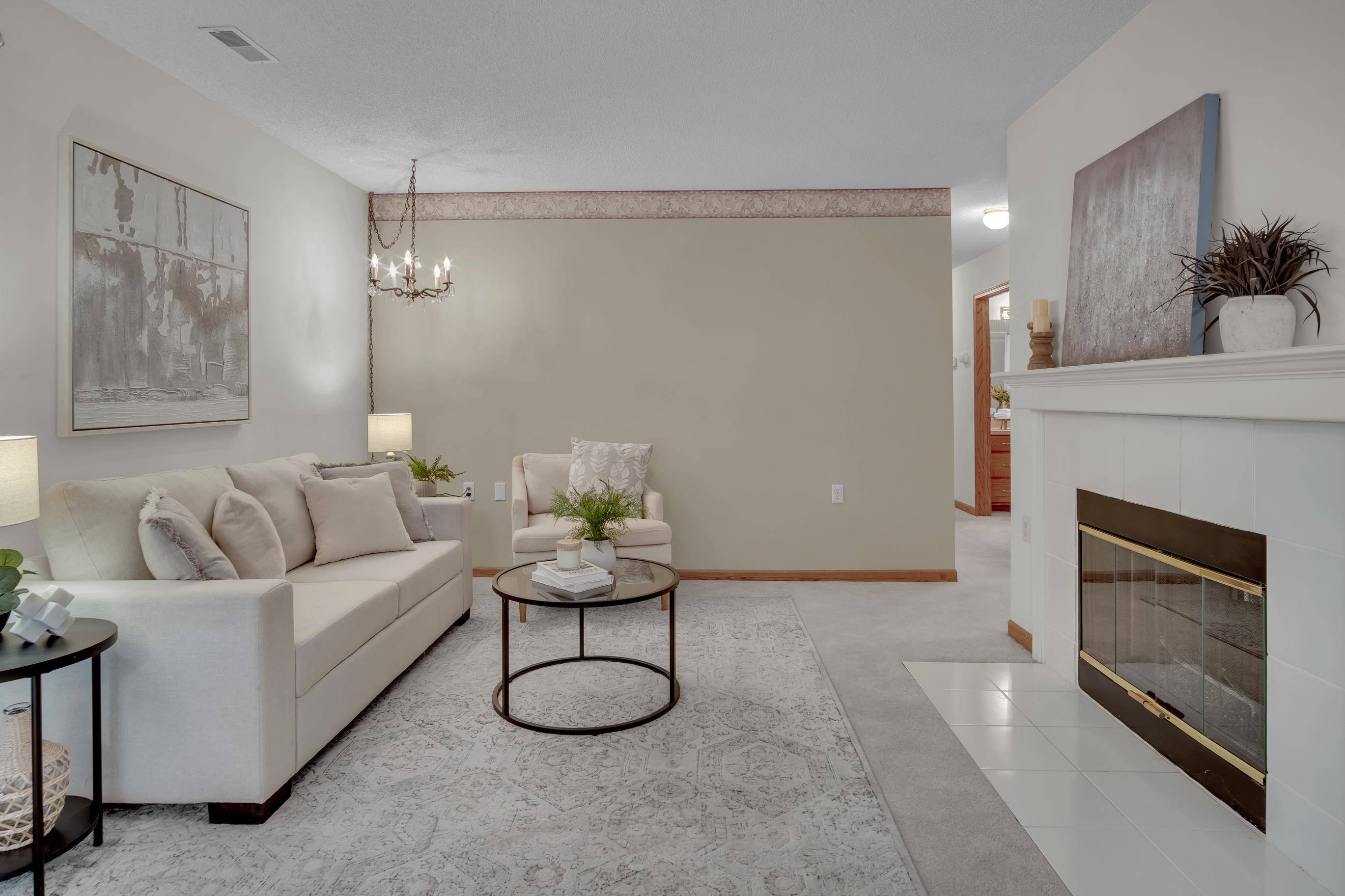 1309 Trinity Dr, Newton, KS 67114
