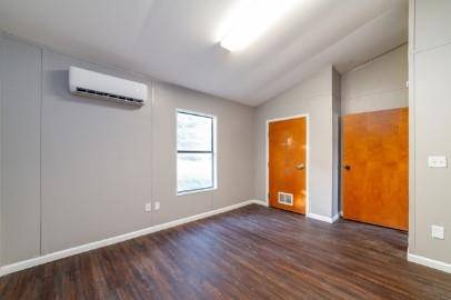 1710 County Road 4330 #B, Lampasas, TX 76550