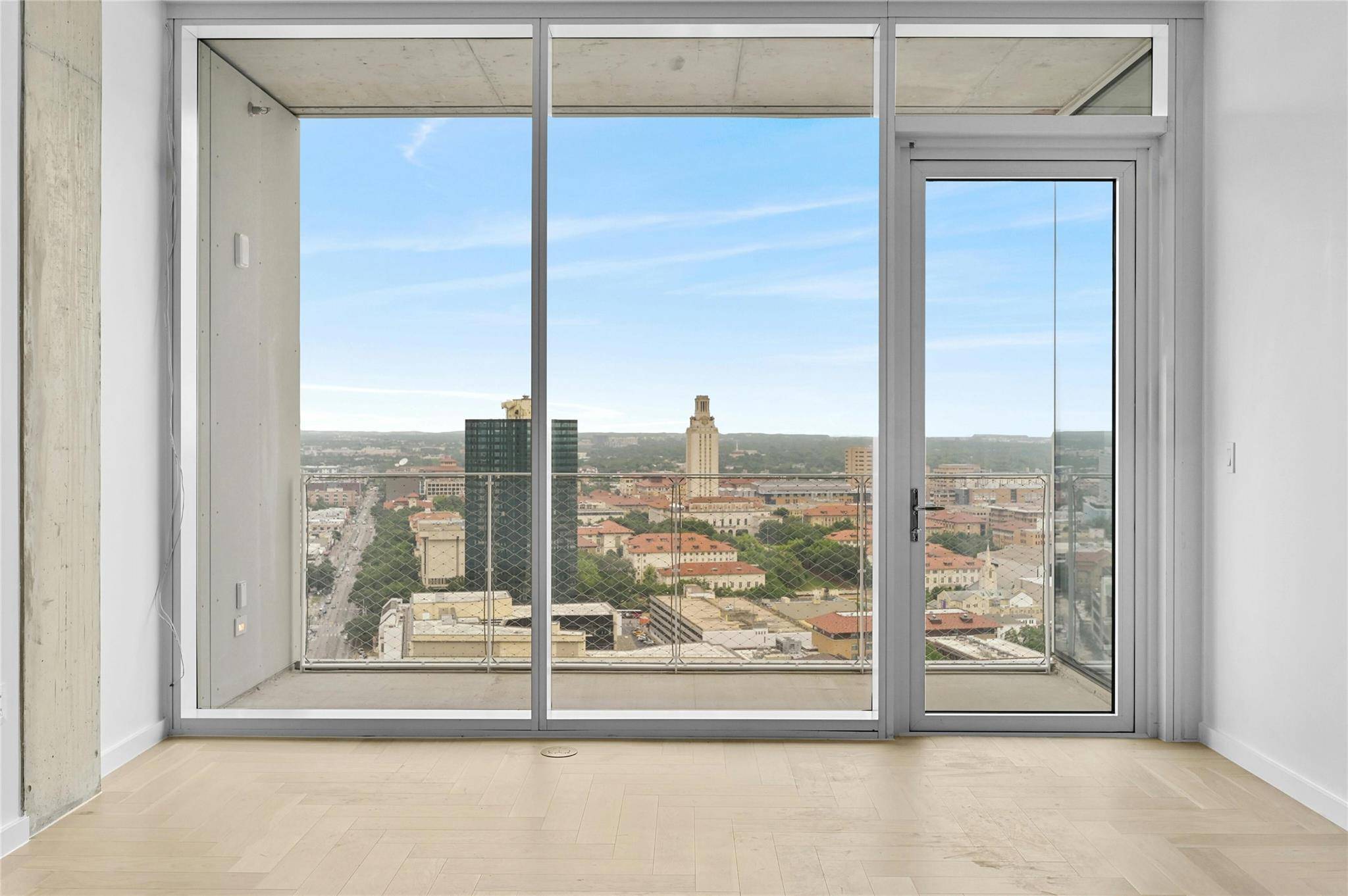 313 W 17th ST #2402, Austin, TX 78701