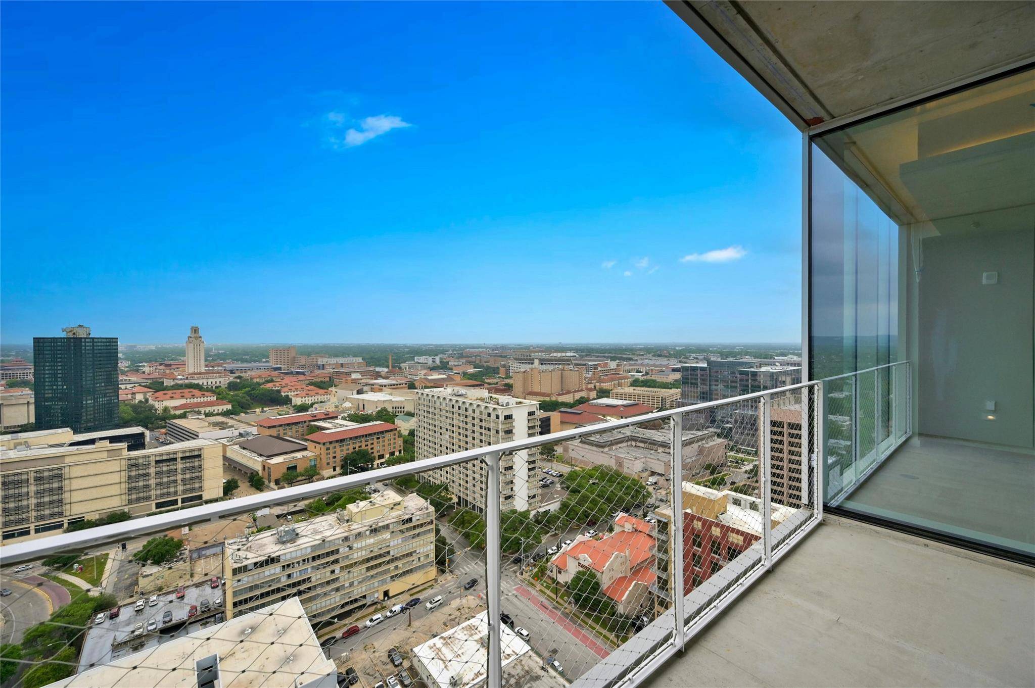 313 W 17th ST #2402, Austin, TX 78701