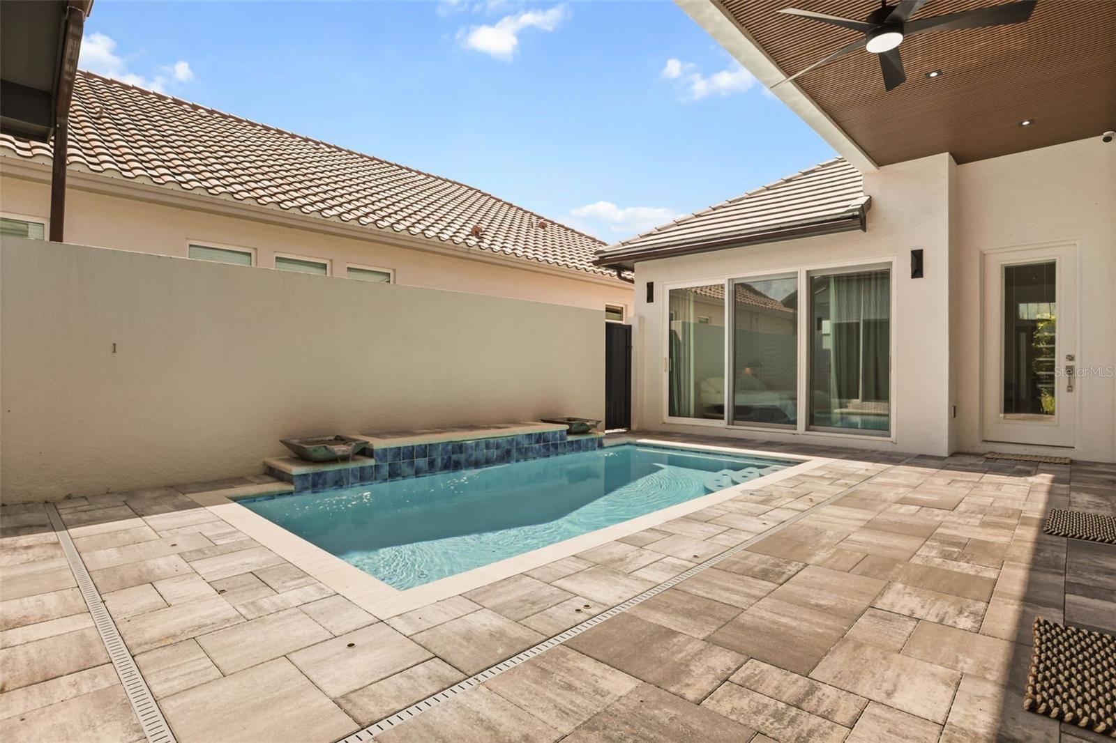 260 HAMPTON LOOP, Davenport, FL 33837