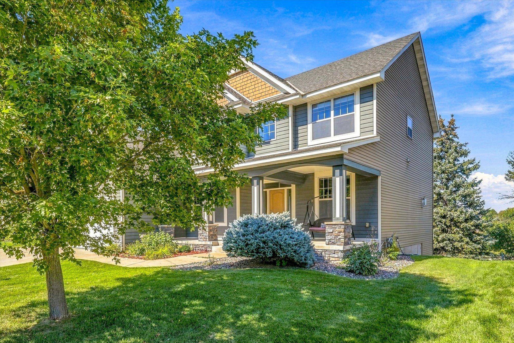 17256 64th PL N, Maple Grove, MN 55311