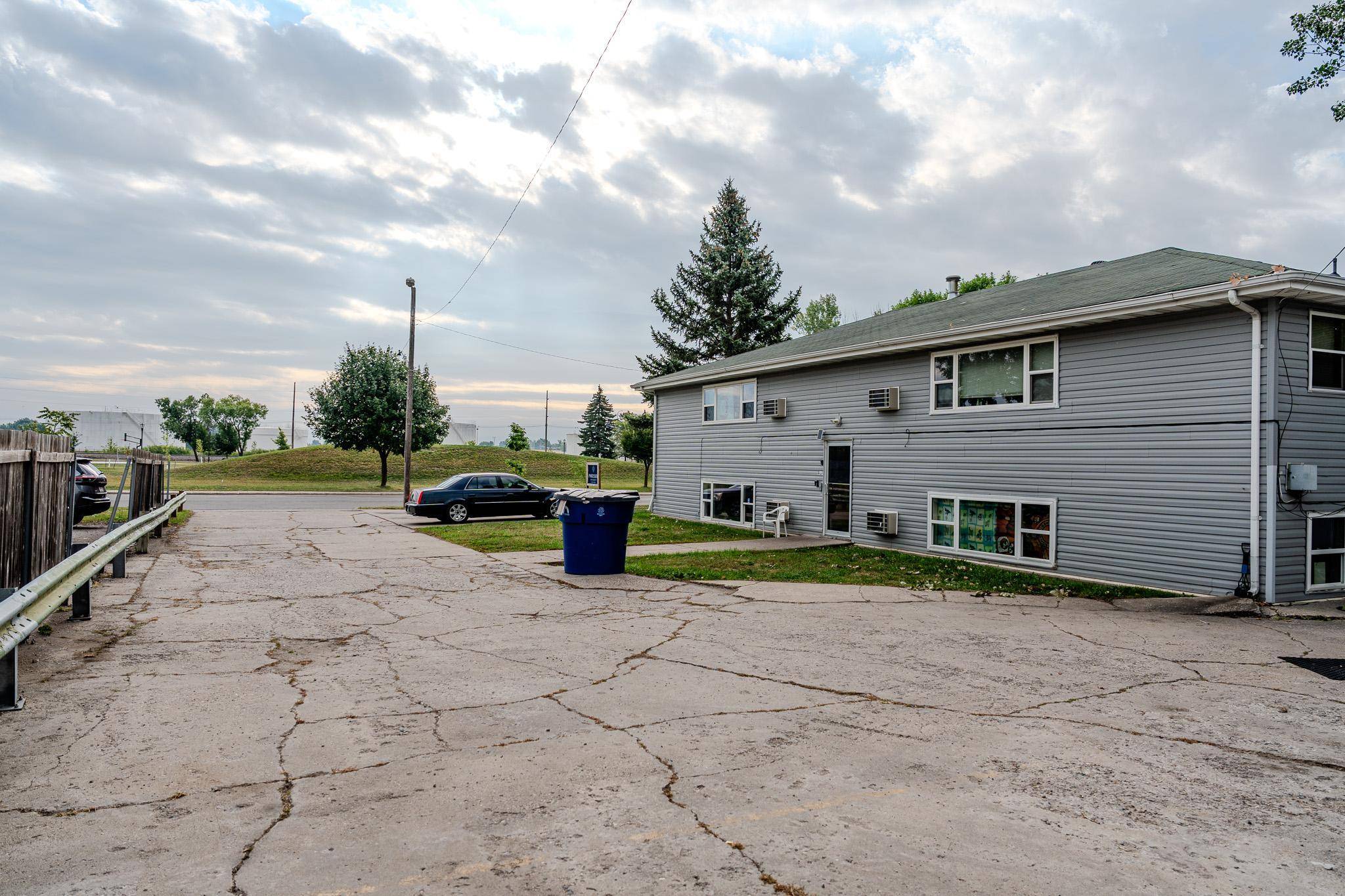 917 19th ST S, Moorhead, MN 56560