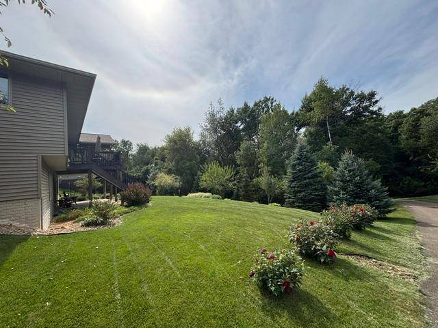 525 Devin LN, River Falls, WI 54022