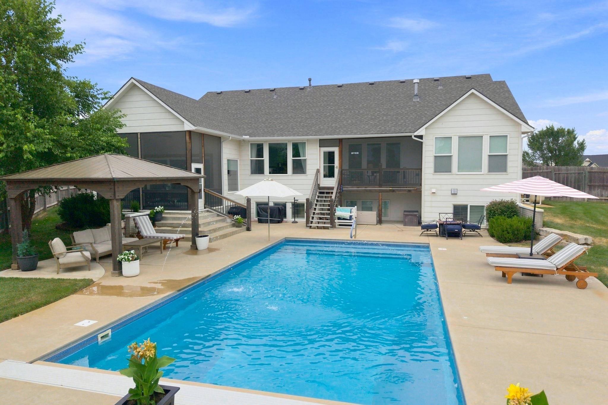 2981 N Gulf Breeze Circle, Wichita, KS 67205