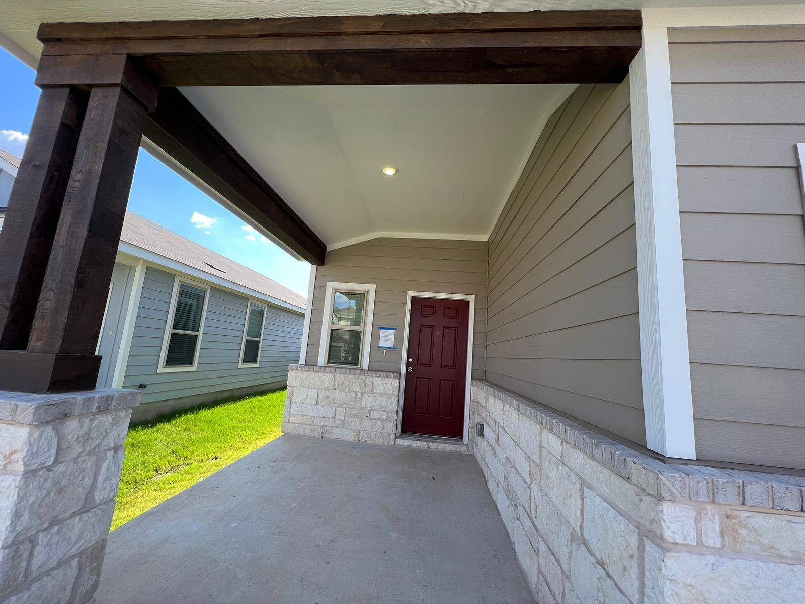 40 Pacific Loon ST, Leander, TX 78642