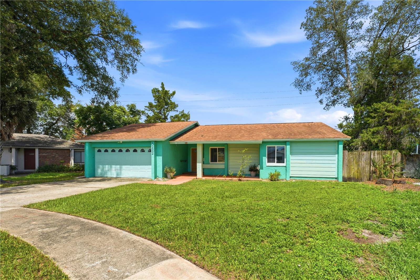 1050 HUNTINGTON CT, Longwood, FL 32750