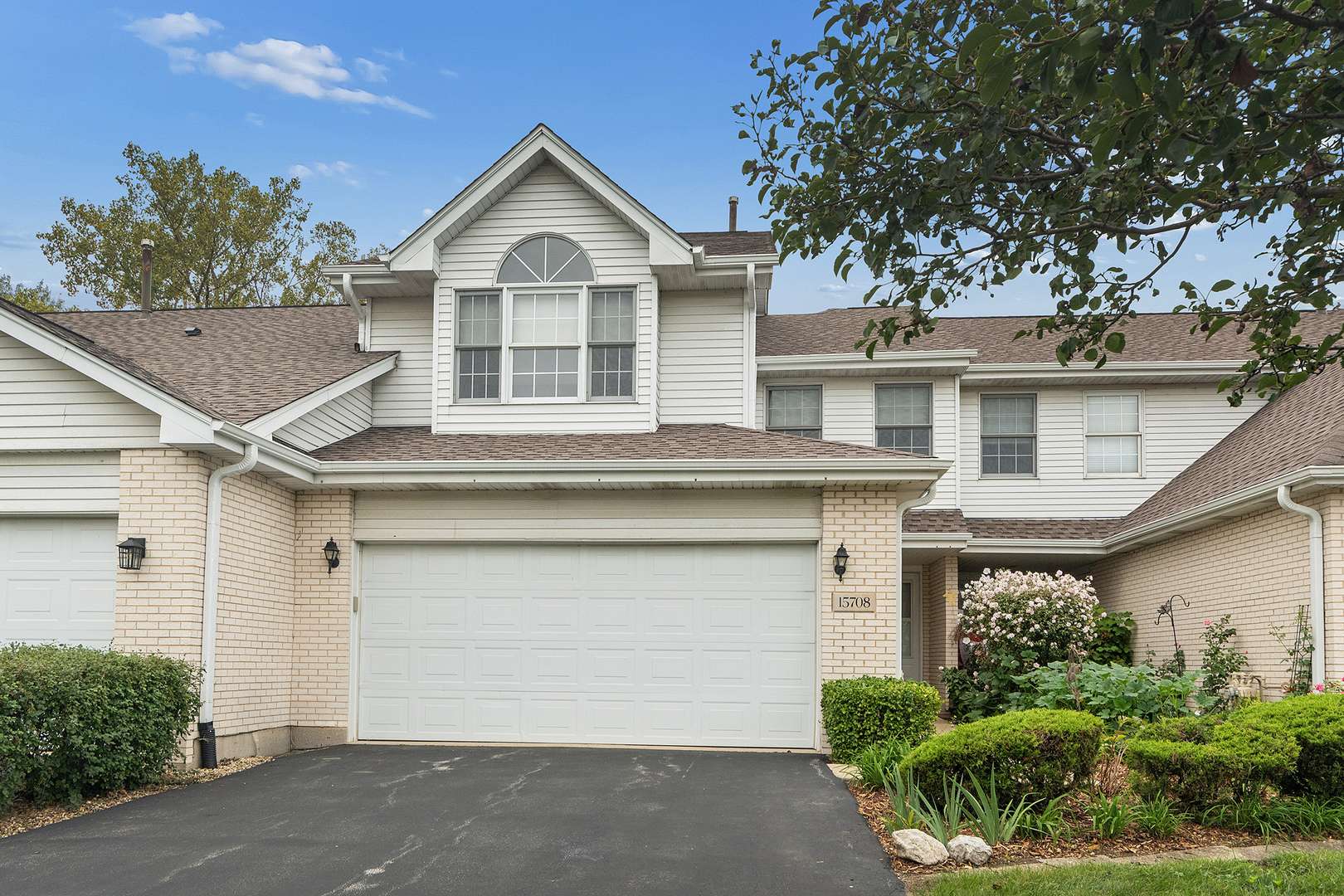 15708 Centennial DR, Orland Park, IL 60462