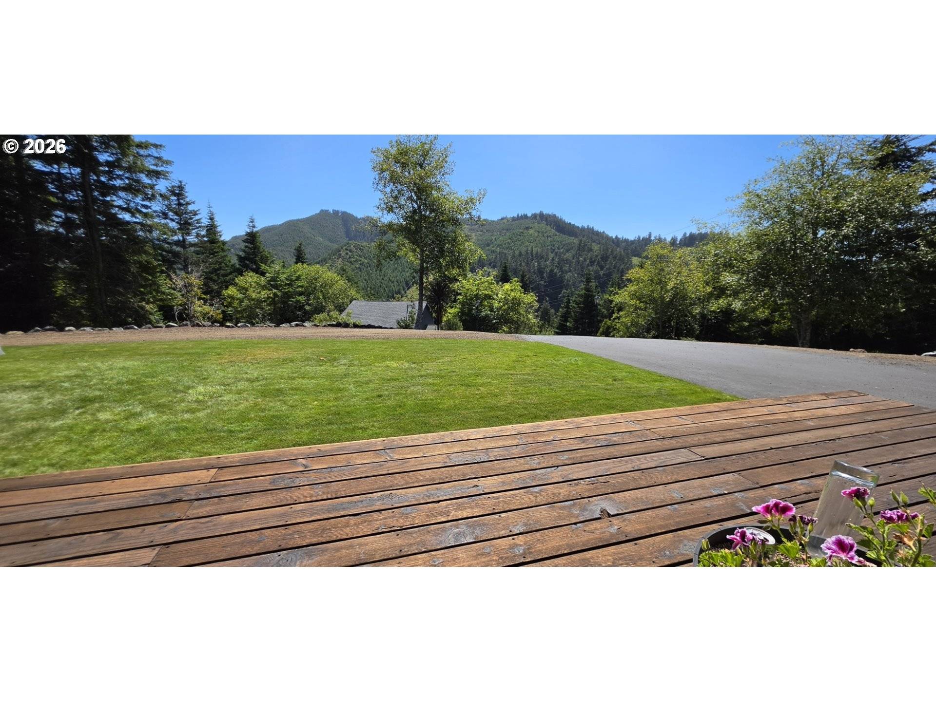 28241 HUNTER CREEK HTS, Gold Beach, OR 97444