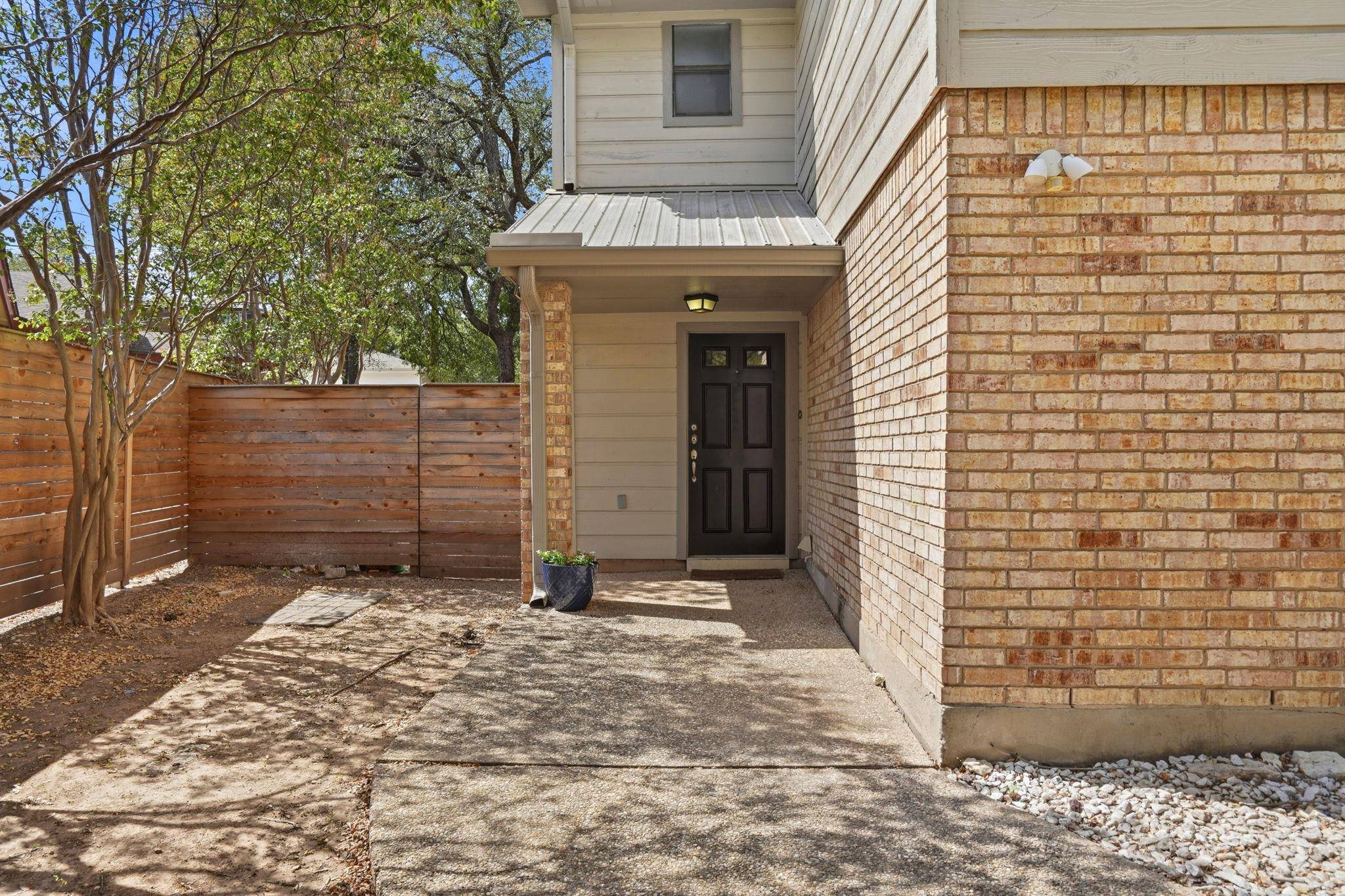 8604 Willowick DR, Austin, TX 78759