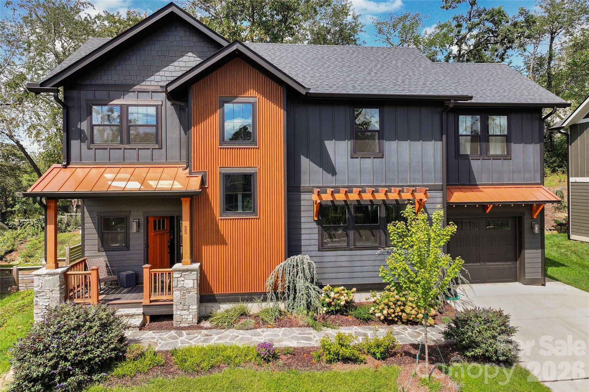 55 Acona LN, Asheville, NC 28803