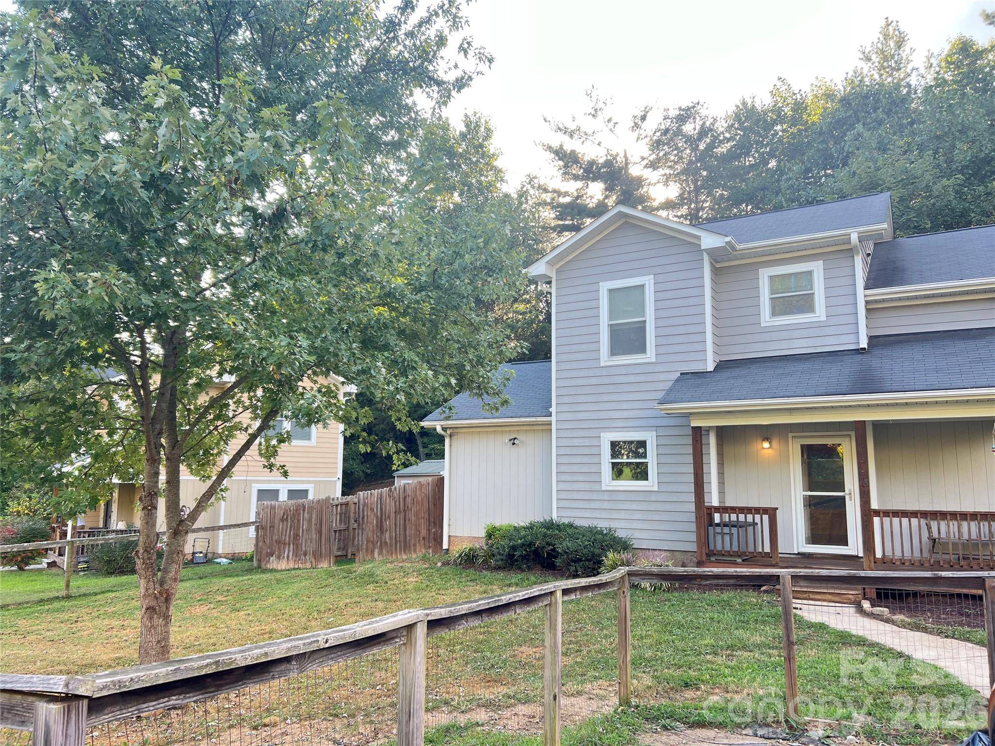 45 Compass Park DR, Weaverville, NC 28787